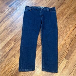 Magellan Mens Jeans Adult Size 44x32 Relaxed Fit Dark Wash Blue Denim NEW